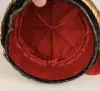 Prussian Hussar NCO or Private Purchase Busby with Case Visuel 14